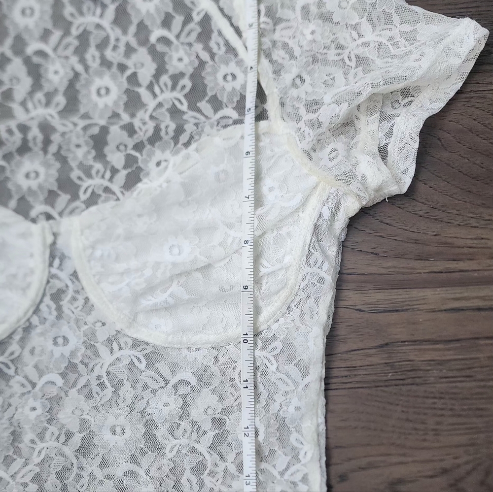 H&M white 🤍 top size XS 🦭🦢 - Picture 4 of 4